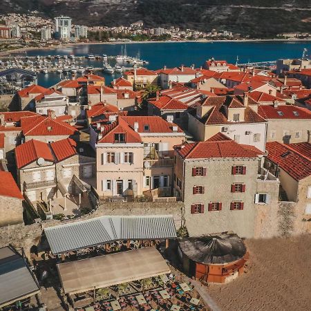 R Club Apartments Old Town Budva Ngoại thất bức ảnh