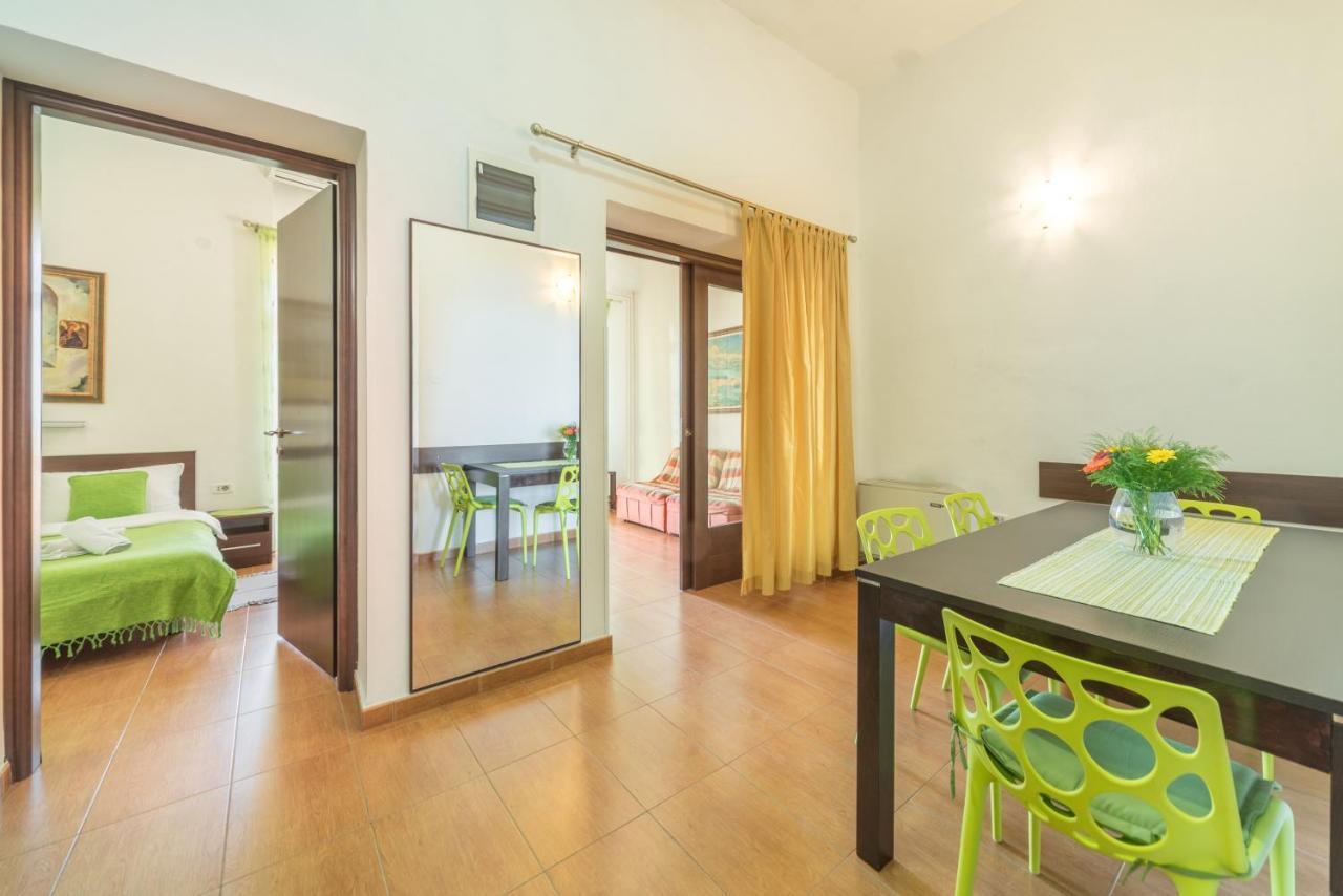 R Club Apartments Old Town Budva Ngoại thất bức ảnh