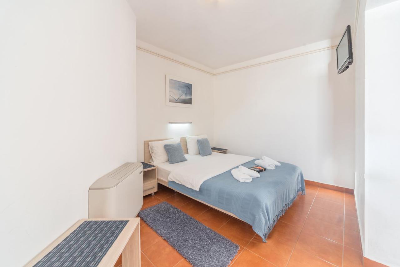 R Club Apartments Old Town Budva Ngoại thất bức ảnh